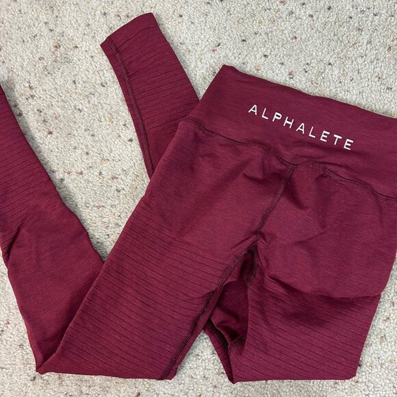 Alphalete Deep Red Leggings Size XS Inseam 24” Women's - Picture 2 of 3